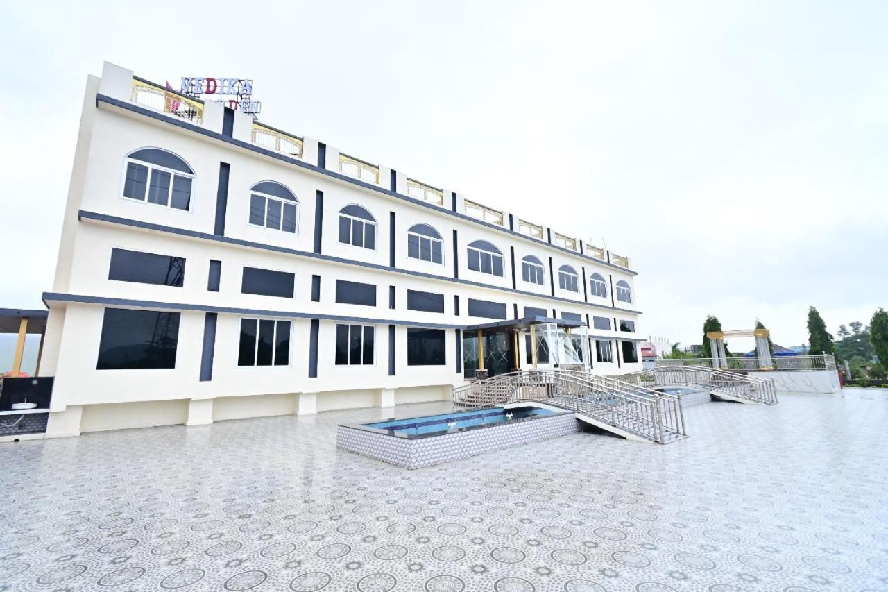 Vedika Garden Hotell Āmbavna Exteriör bild